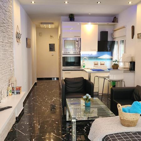 Totani Lux Daire Peraía Dış mekan fotoğraf